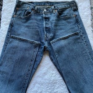 Mens Levi's 501 Jeans Size 33/32